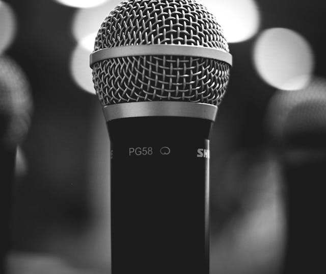 想拥有专业播音员嗓音？梨花声音研修院助您实现梦想